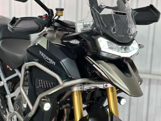 TRIUMPH-TIGER 1200 RALLY EXPLORER-2024