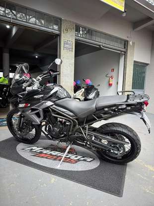 TRIUMPH-TIGER 800 XCX-2016
