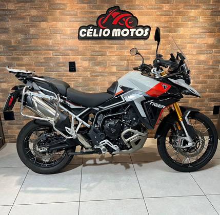 TRIUMPH TIGER 900 RALLY PRO 