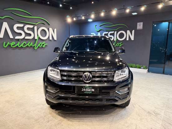 VOLKSWAGEN-AMAROK-2017