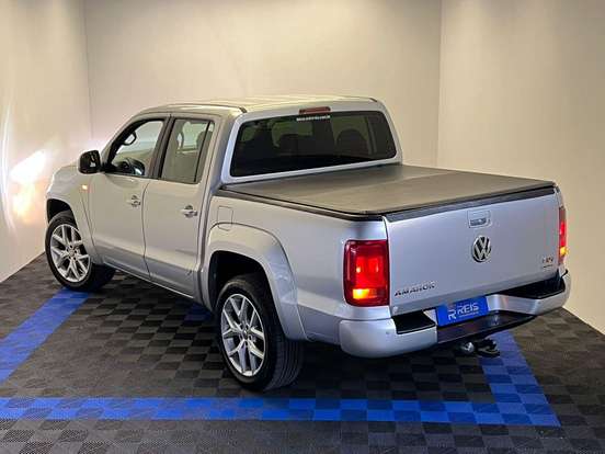 VOLKSWAGEN-AMAROK-2013