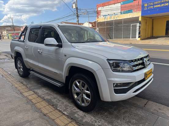 VOLKSWAGEN-AMAROK-2.0 HIGHLINE 4X4 CD 16V TURBO INTERCOOLER DIESEL 4P AUTOMÁTICO VOLKSWAGEN-AMAROK-2018