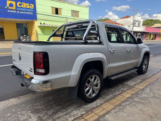 VOLKSWAGEN-AMAROK-2.0 HIGHLINE 4X4 CD 16V TURBO INTERCOOLER DIESEL 4P AUTOMÁTICO VOLKSWAGEN-AMAROK-2018