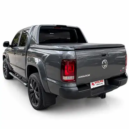 VOLKSWAGEN-AMAROK-2021