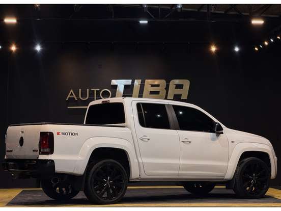 VOLKSWAGEN-AMAROK-2023