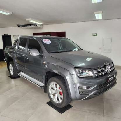VOLKSWAGEN-AMAROK-2019