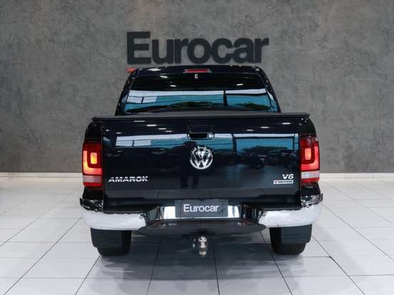 VOLKSWAGEN-AMAROK-2022