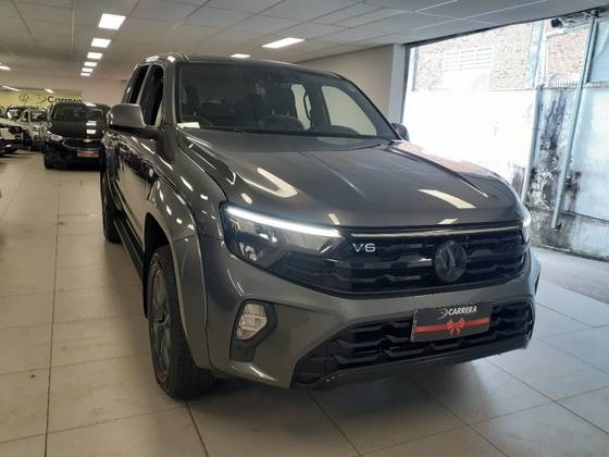 VOLKSWAGEN AMAROK 3.0 V6 TDI DIESEL HIGHLINE CD 4MOTION AUTOMÁTICO