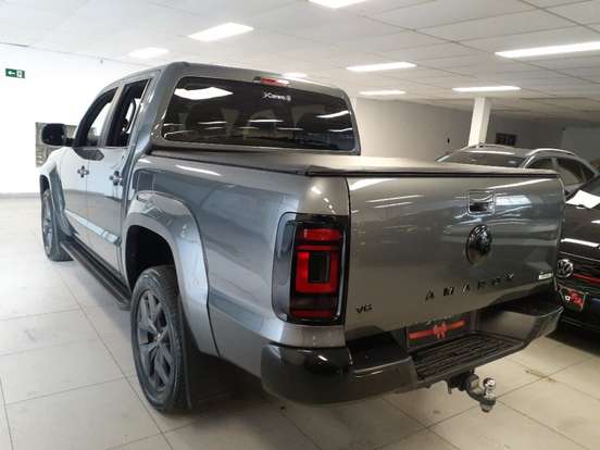 VOLKSWAGEN-AMAROK-2024