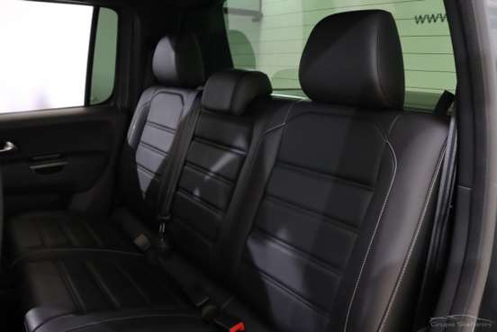 VOLKSWAGEN-AMAROK-2021