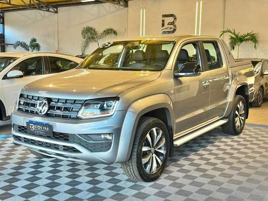 VOLKSWAGEN-AMAROK-2022