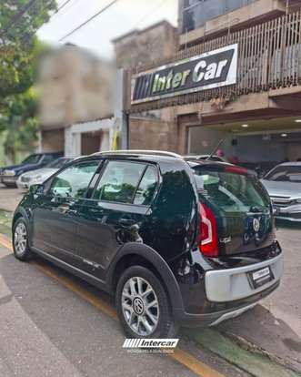 VOLKSWAGEN-CROSS UP-1.0 MPI 12V FLEX 4P MANUAL VOLKSWAGEN-CROSS UP-2014