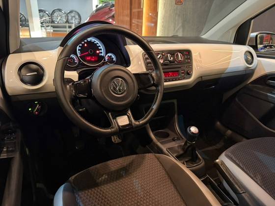 VOLKSWAGEN CROSS UP 1.0 TSI 12V FLEX 4P MANUAL