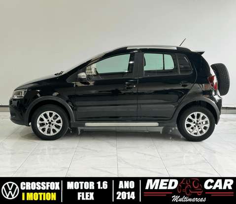 VOLKSWAGEN-CROSSFOX-2013