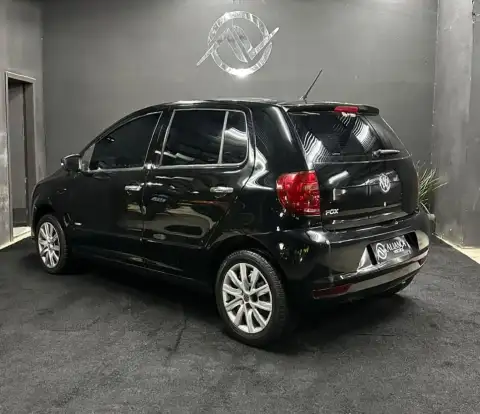 VOLKSWAGEN-FOX-2010