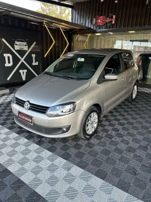 VOLKSWAGEN-FOX-1.0 MI 8V FLEX 4P MANUAL VOLKSWAGEN-FOX-2014