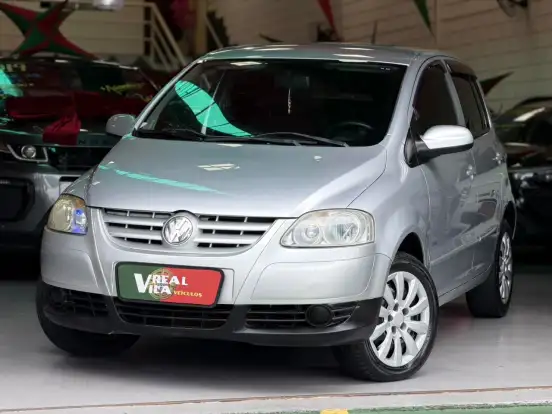 VOLKSWAGEN-FOX-1.0 MI 8V FLEX 4P MANUAL VOLKSWAGEN-FOX-2009