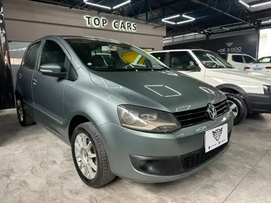 VOLKSWAGEN-FOX-1.0 MI 8V FLEX 4P MANUAL VOLKSWAGEN-FOX-2010