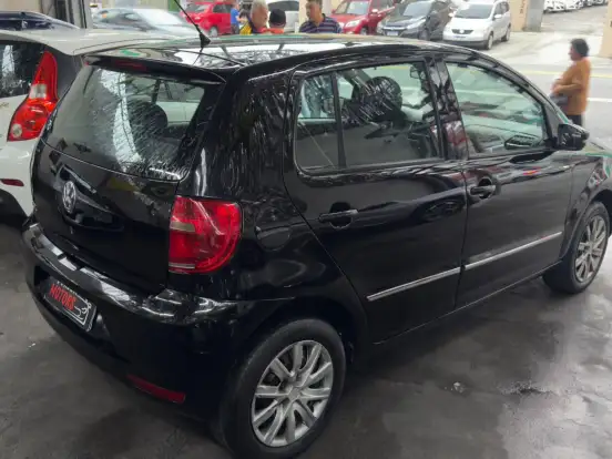 VOLKSWAGEN-FOX-1.0 MI 8V FLEX 4P MANUAL VOLKSWAGEN-FOX-2013