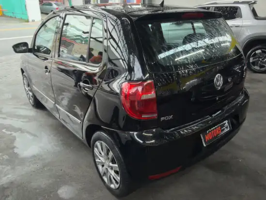 VOLKSWAGEN-FOX-1.0 MI 8V FLEX 4P MANUAL VOLKSWAGEN-FOX-2013