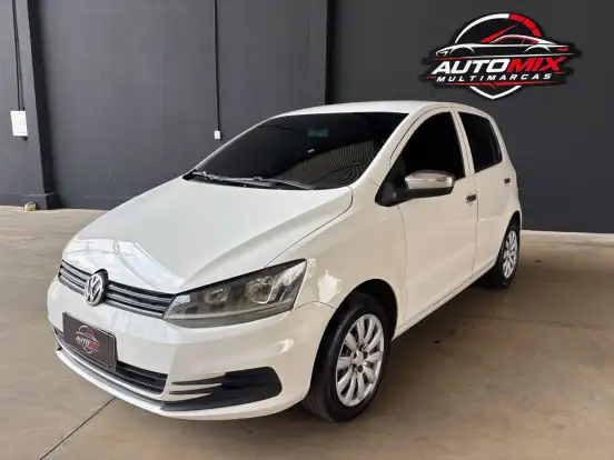 VOLKSWAGEN-FOX-2014