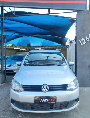VOLKSWAGEN-FOX-2013