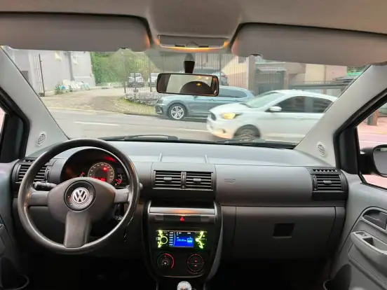 VOLKSWAGEN-FOX-1.6 MI 8V FLEX 4P MANUAL VOLKSWAGEN-FOX-2008