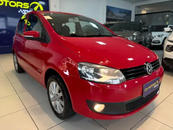 VOLKSWAGEN-FOX-2012