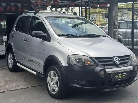 VOLKSWAGEN-FOX-2008