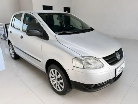 VOLKSWAGEN-FOX-1.6 MI PLUS 8V FLEX 4P MANUAL VOLKSWAGEN-FOX-2006