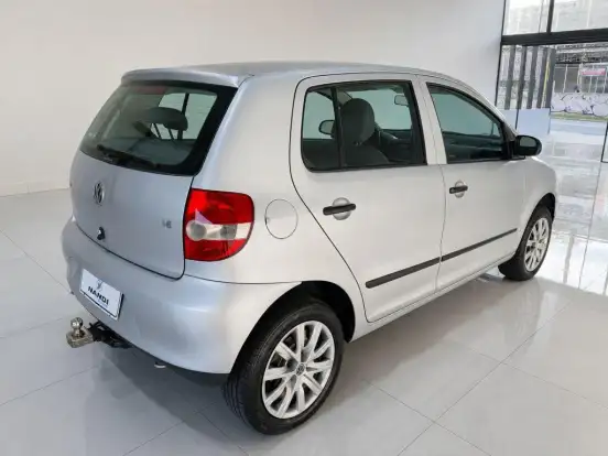 VOLKSWAGEN-FOX-1.6 MI PLUS 8V FLEX 4P MANUAL VOLKSWAGEN-FOX-2006