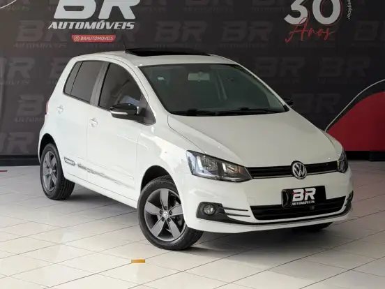 VOLKSWAGEN-FOX-1.6 MSI TOTAL FLEX CONNECT 4P MANUAL VOLKSWAGEN-FOX-2019