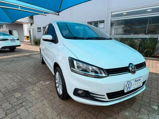 VOLKSWAGEN-FOX-1.6 MSI TOTAL FLEX CONNECT 4P MANUAL VOLKSWAGEN-FOX-2020