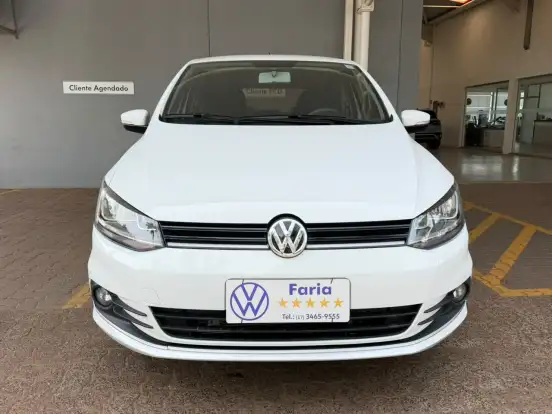 VOLKSWAGEN-FOX-2020