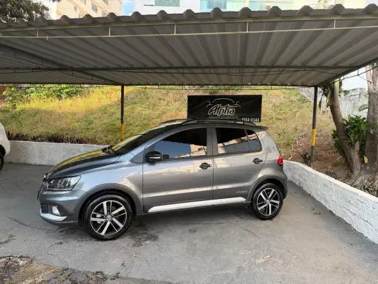 VOLKSWAGEN-FOX-2020