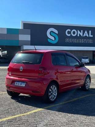 VOLKSWAGEN-FOX-2012
