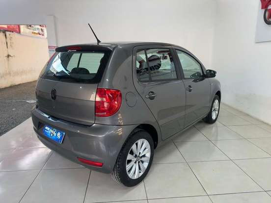 VOLKSWAGEN-FOX-1.0 MI 8V FLEX 4P MANUAL VOLKSWAGEN-FOX-2012