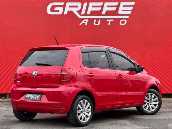 VOLKSWAGEN-FOX-2010