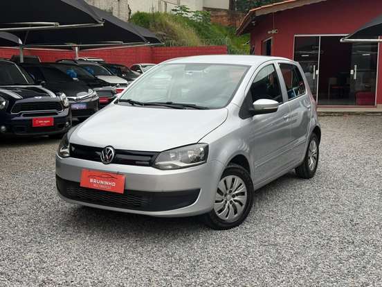 VOLKSWAGEN-FOX-2013