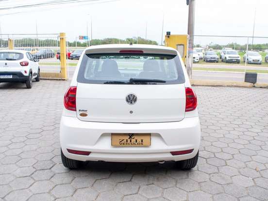 VOLKSWAGEN-FOX-1.0 MI 8V FLEX 4P MANUAL VOLKSWAGEN-FOX-2013