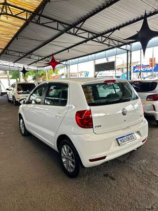 VOLKSWAGEN-FOX-1.0 MI 8V FLEX 4P MANUAL VOLKSWAGEN-FOX-2014