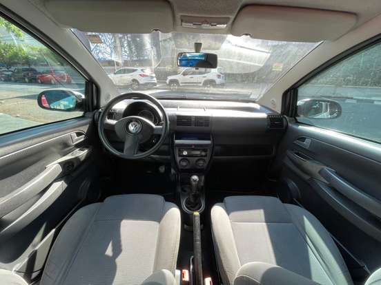 VOLKSWAGEN-FOX-2009