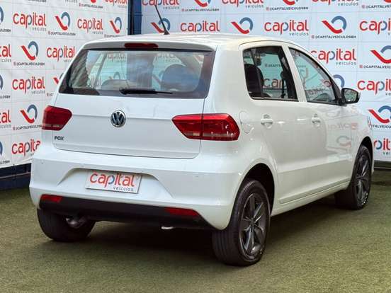 VOLKSWAGEN-FOX-1.0 MI BLUEMOTION 8V FLEX 4P MANUAL VOLKSWAGEN-FOX-2014