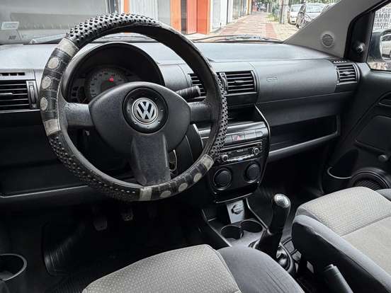 VOLKSWAGEN-FOX-2007