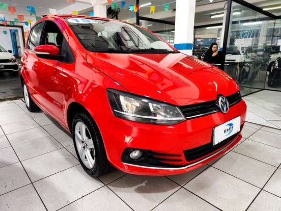 VOLKSWAGEN-FOX-2014
