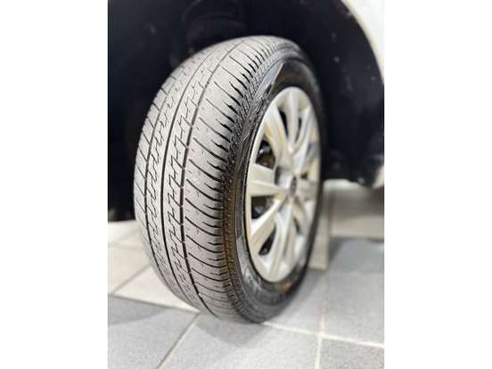 VOLKSWAGEN-FOX-2008