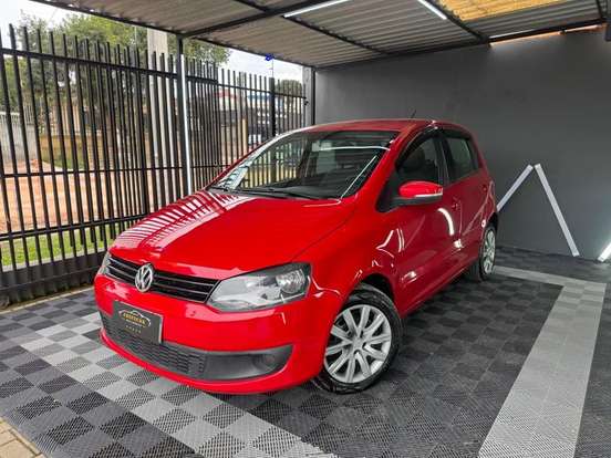 VOLKSWAGEN-FOX-2012