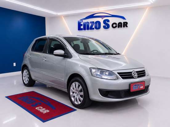 VOLKSWAGEN-FOX-2013