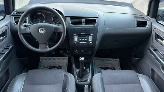 VOLKSWAGEN-FOX-1.6 MI PRIME 8V FLEX 4P MANUAL VOLKSWAGEN-FOX-2010