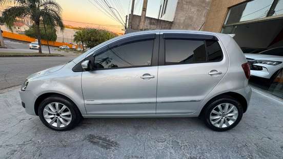 VOLKSWAGEN-FOX-1.6 MI PRIME 8V FLEX 4P MANUAL VOLKSWAGEN-FOX-2010